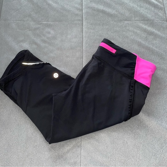 lululemon athletica Pants - Lululemon crop leggings size 8